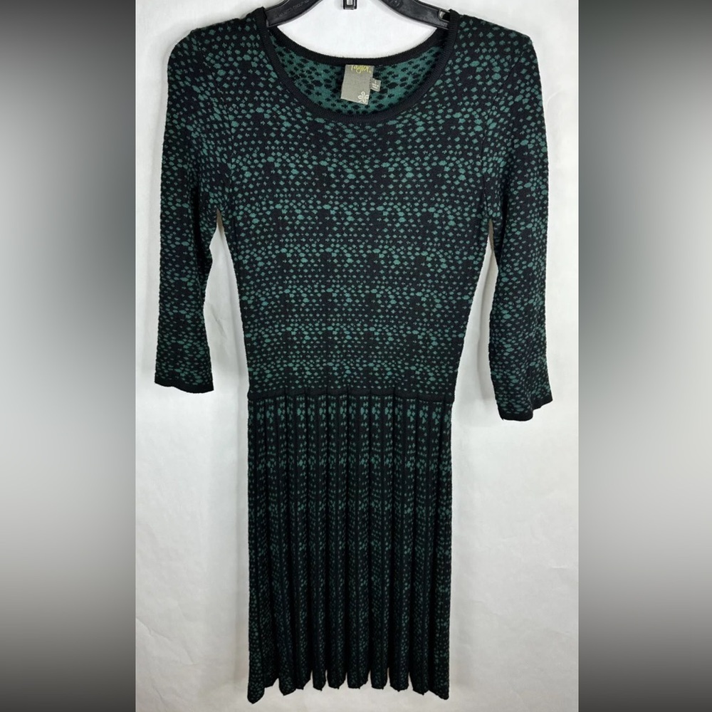 Taylor Dress Womens Small Green Black A Line Pleated 3/4 Sleeve Rayon
